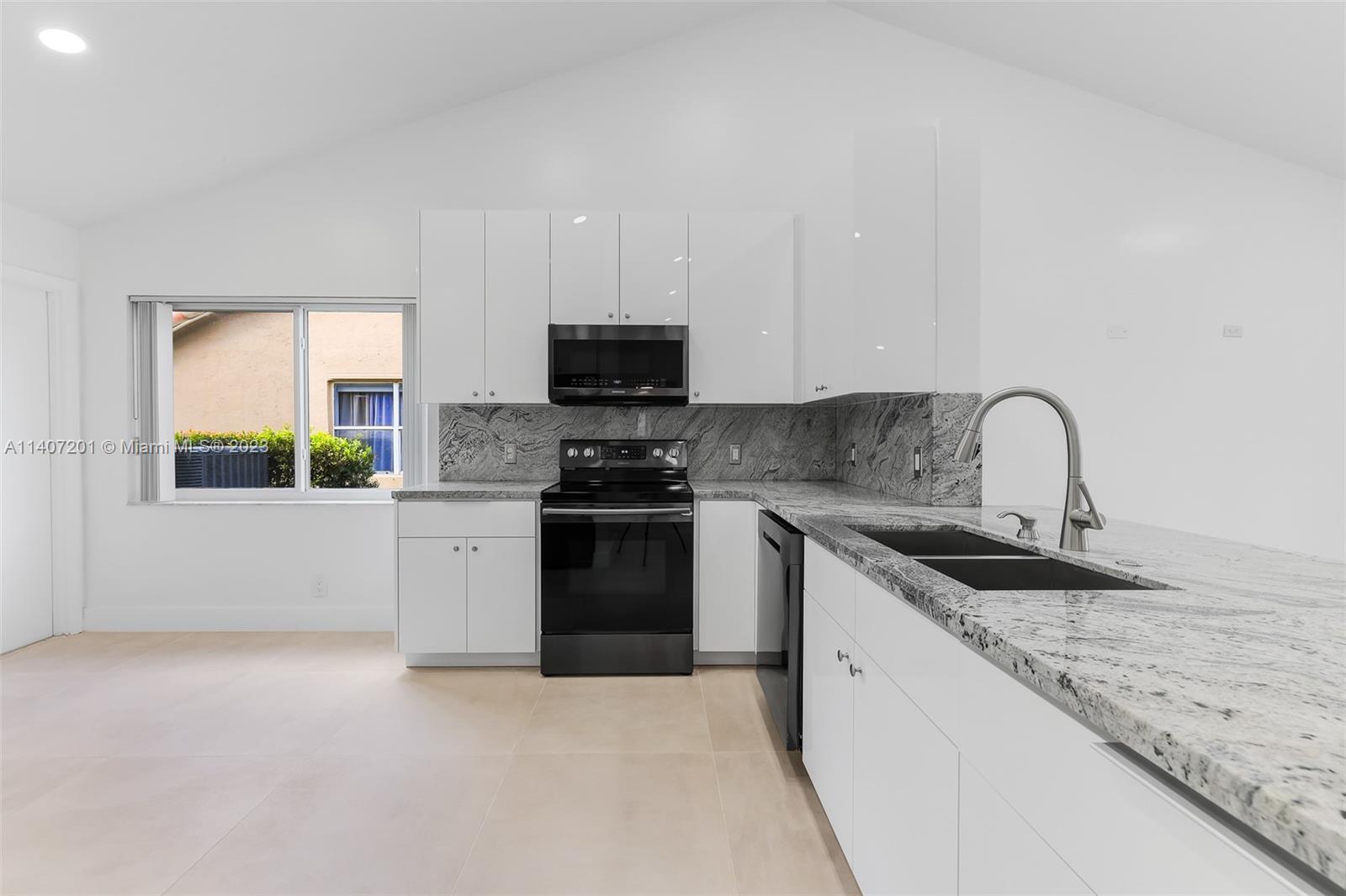 WESTFORK 1 PLAT - Residential Lease