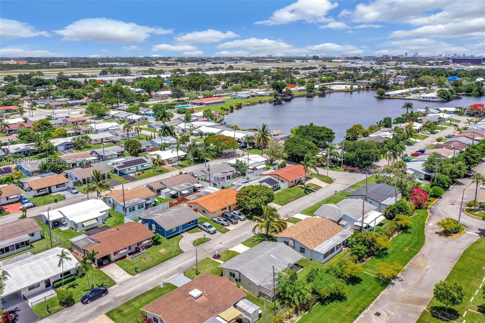 TAMARAC LAKES NORTH - Residential