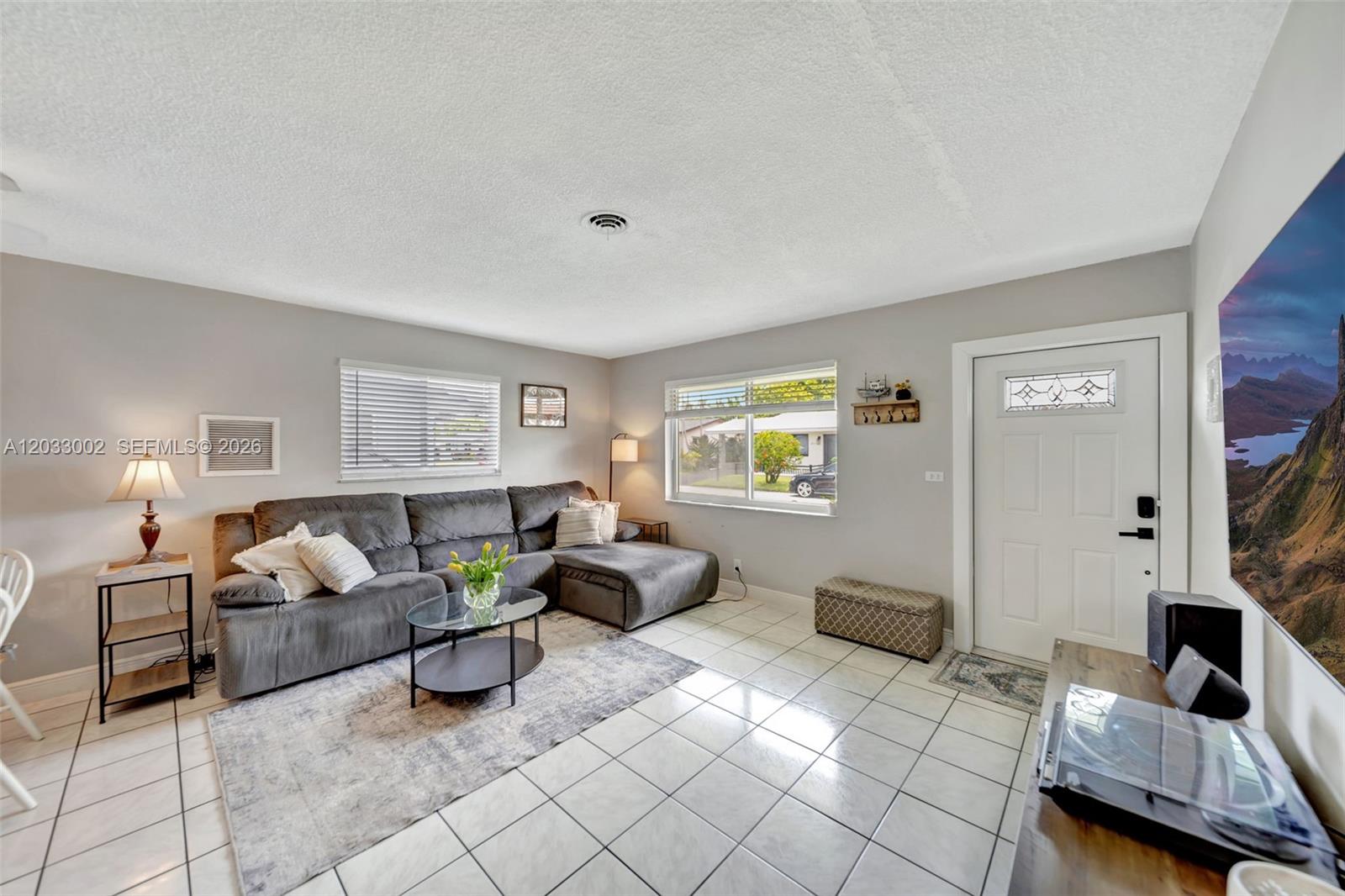 TAMARAC LAKES NORTH - Residential