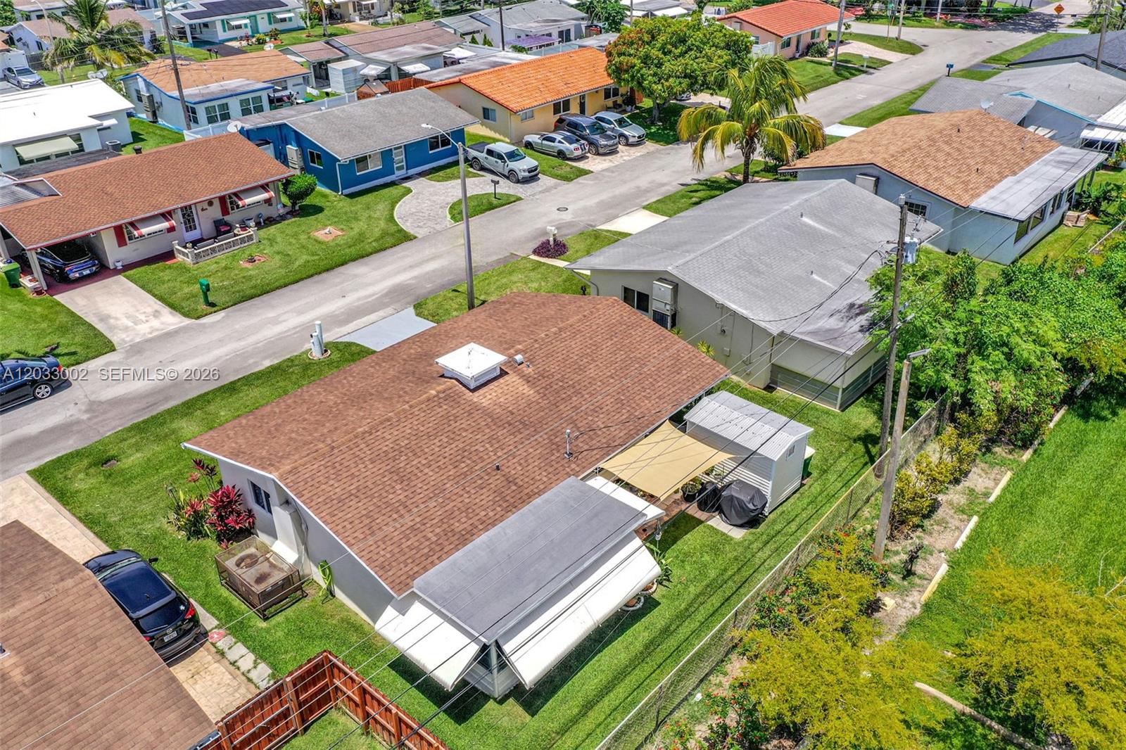 TAMARAC LAKES NORTH - Residential