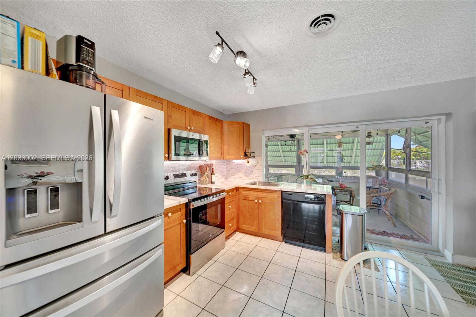 TAMARAC LAKES NORTH - Residential