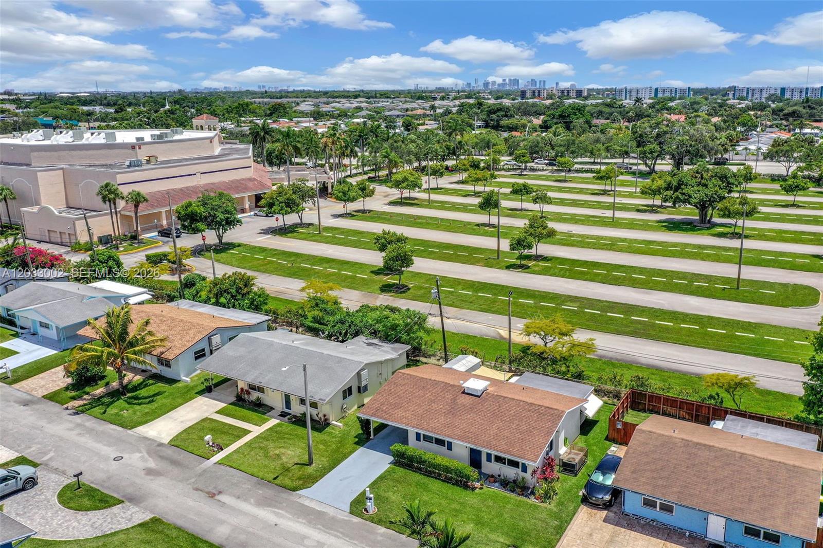 TAMARAC LAKES NORTH - Residential