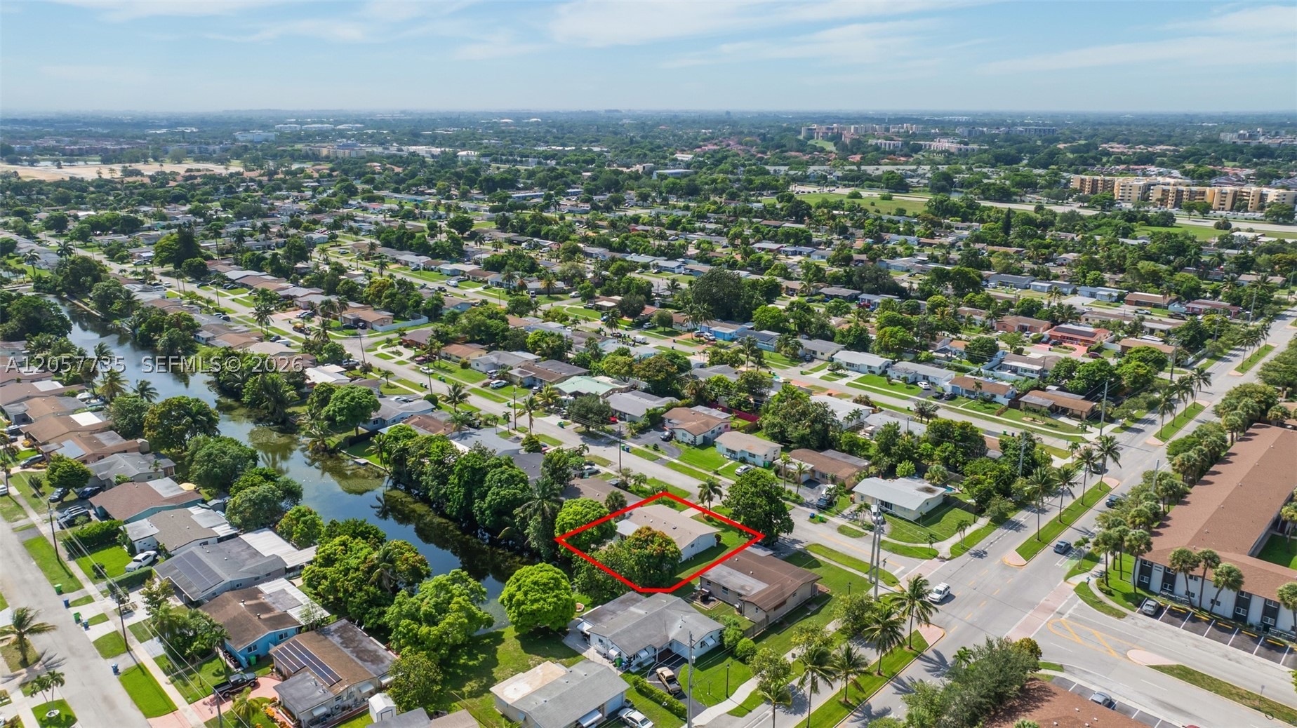 SUNRISE GOLF VILLAGE SEC - Residential