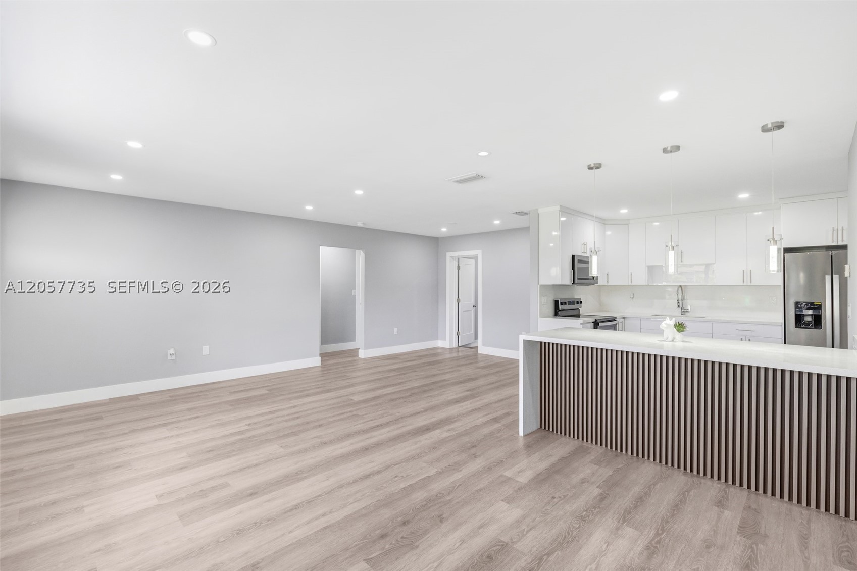 SUNRISE GOLF VILLAGE SEC - Residential