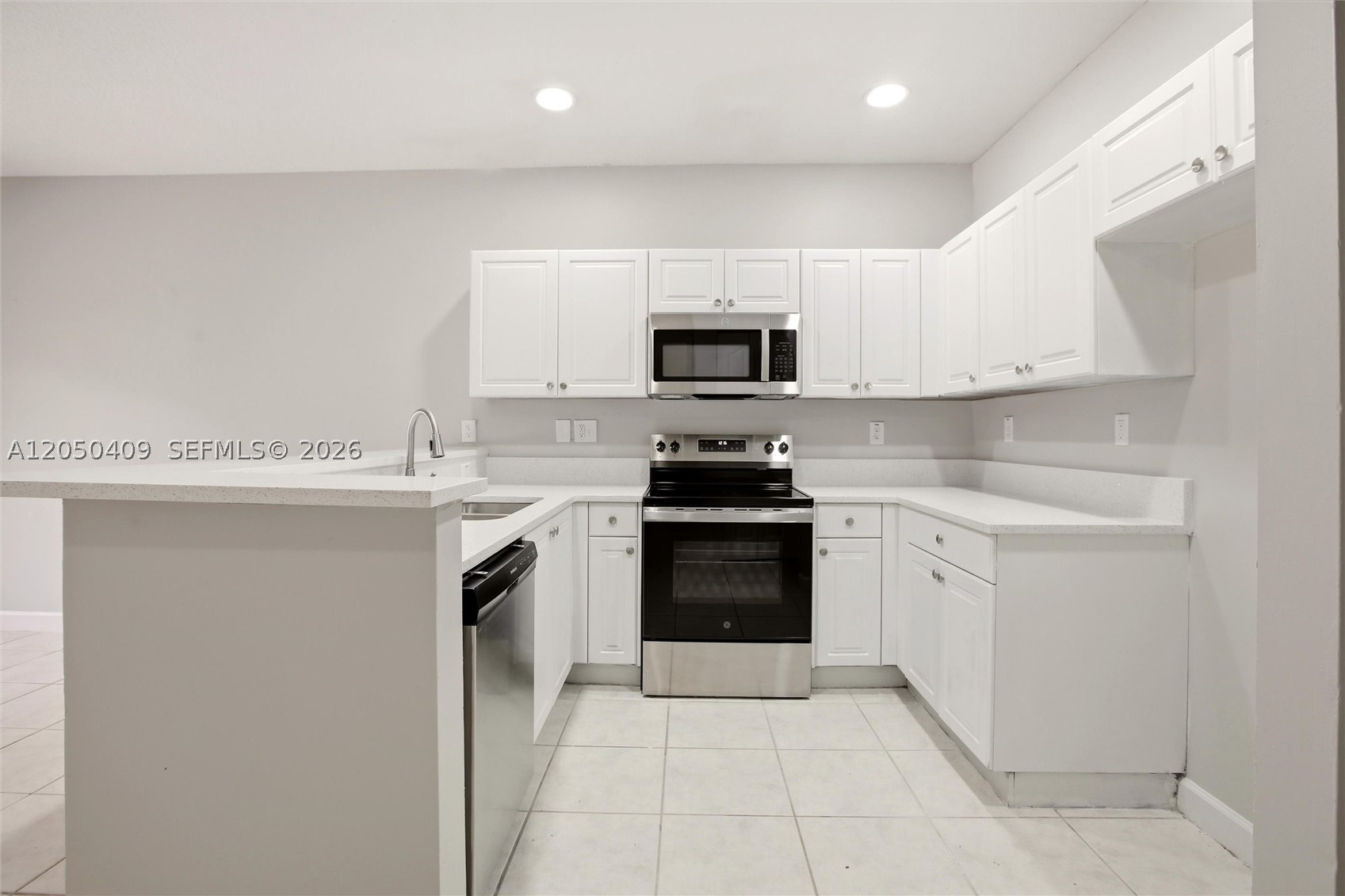 SILVER PALM HOMES - Residential