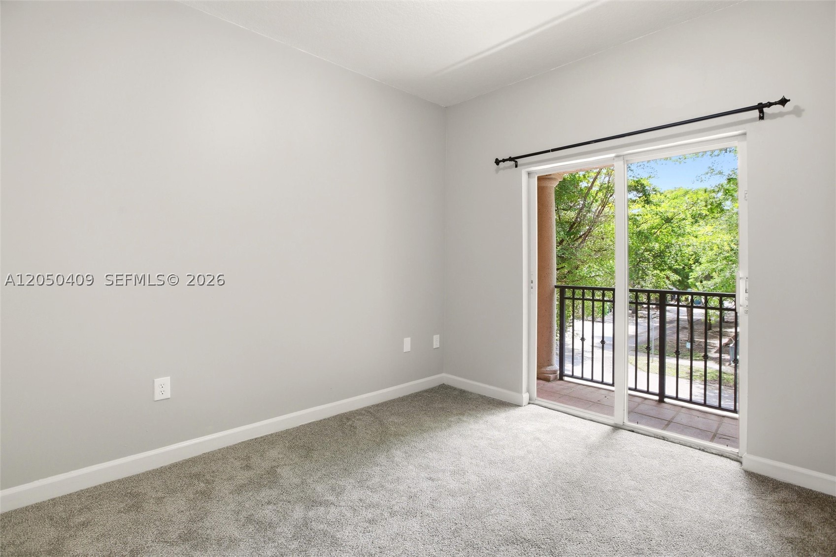 SILVER PALM HOMES - Residential