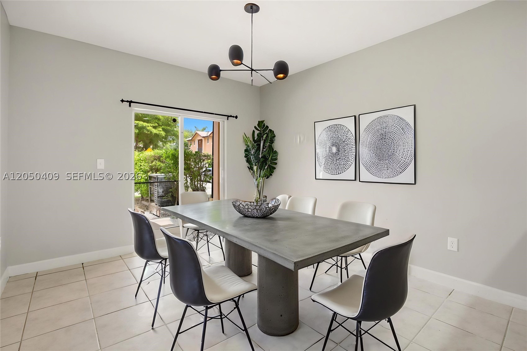 SILVER PALM HOMES - Residential