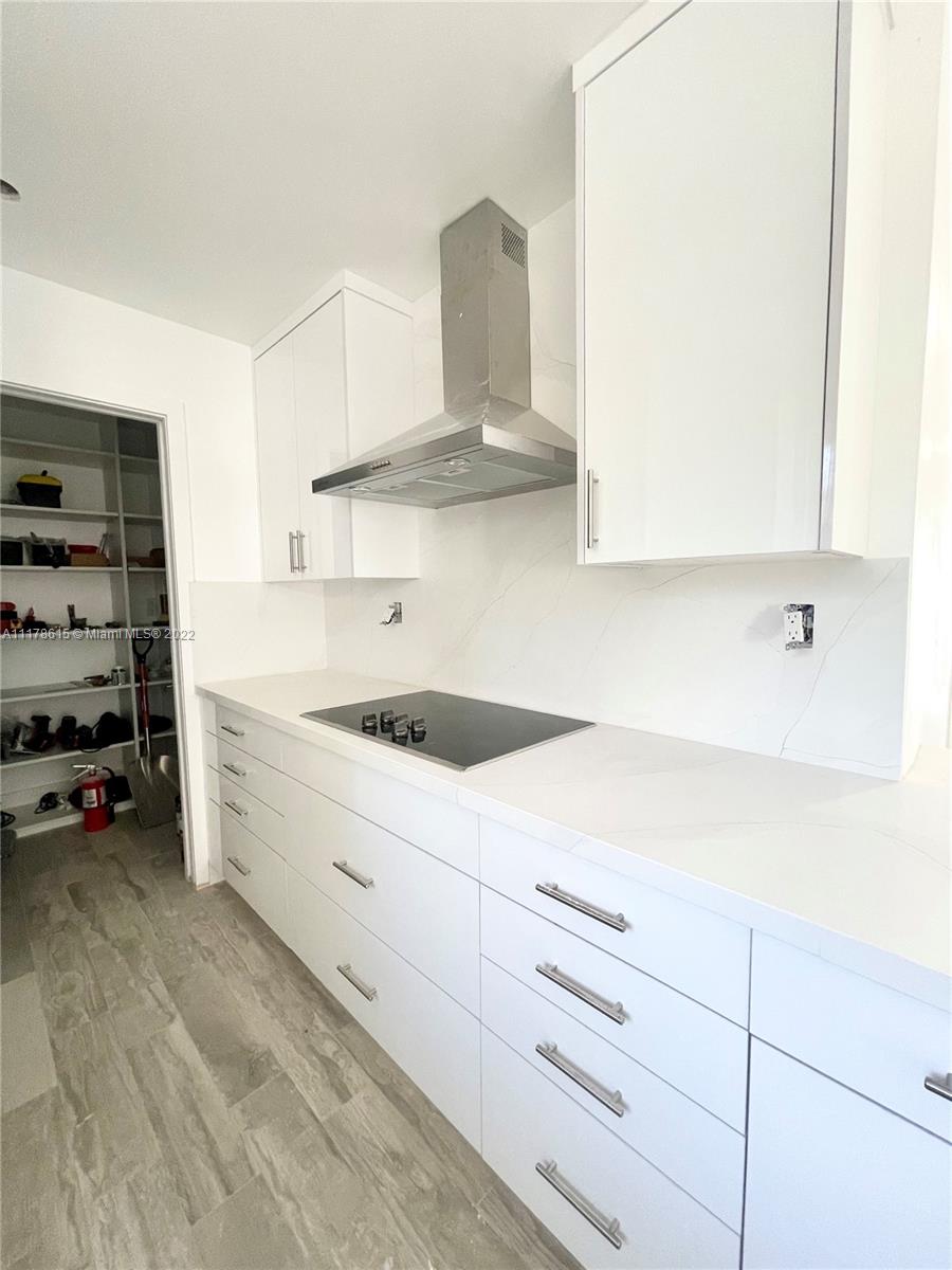HEFTLER HOMES SUNSET PARK - Residential Lease
