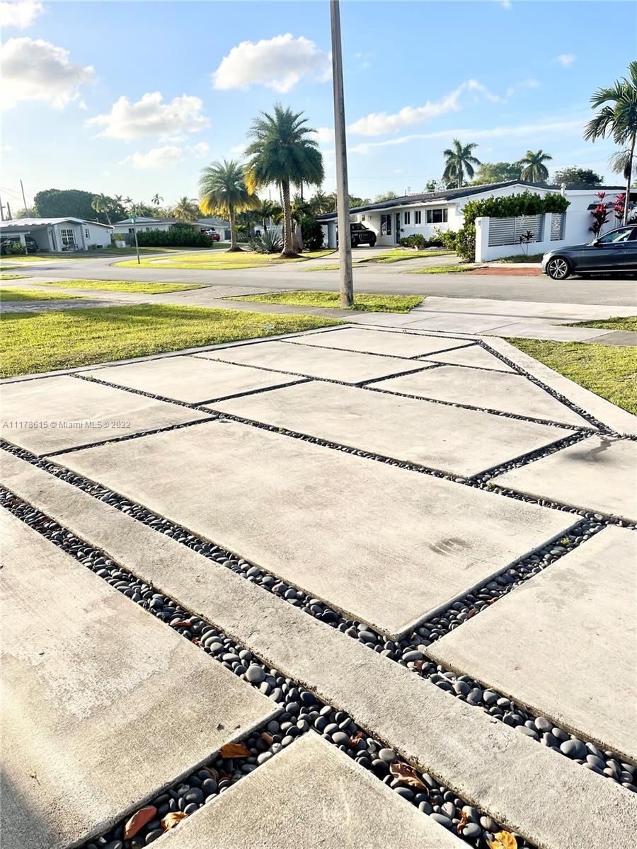 HEFTLER HOMES SUNSET PARK - Residential Lease