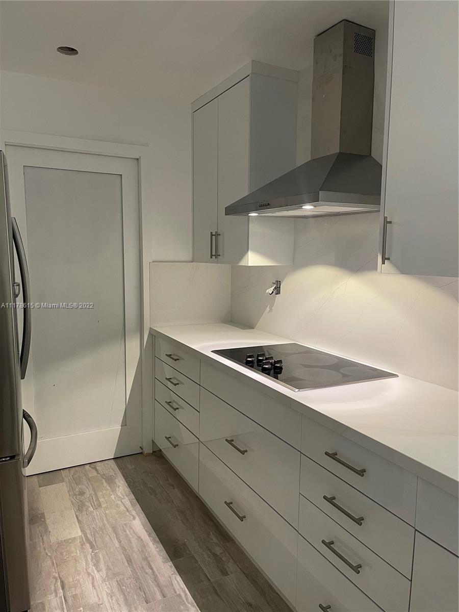 HEFTLER HOMES SUNSET PARK - Residential Lease