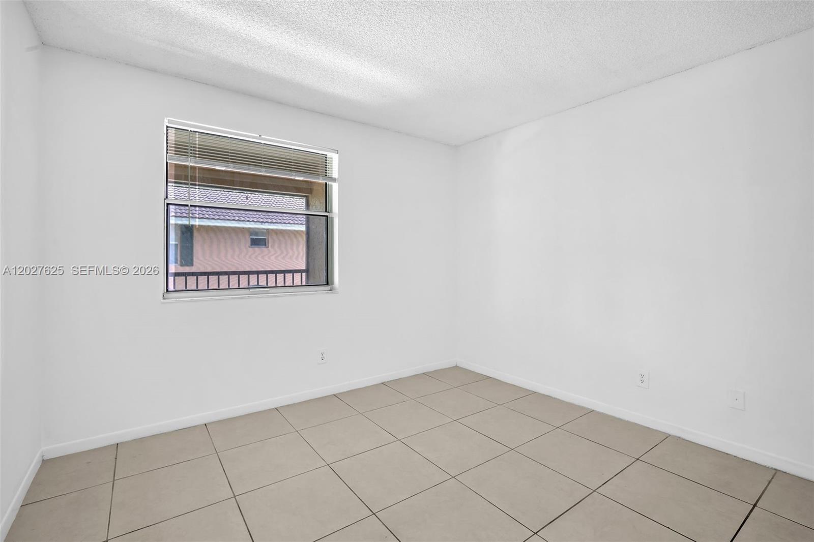 BELLA GRAND CONDO - Residential
