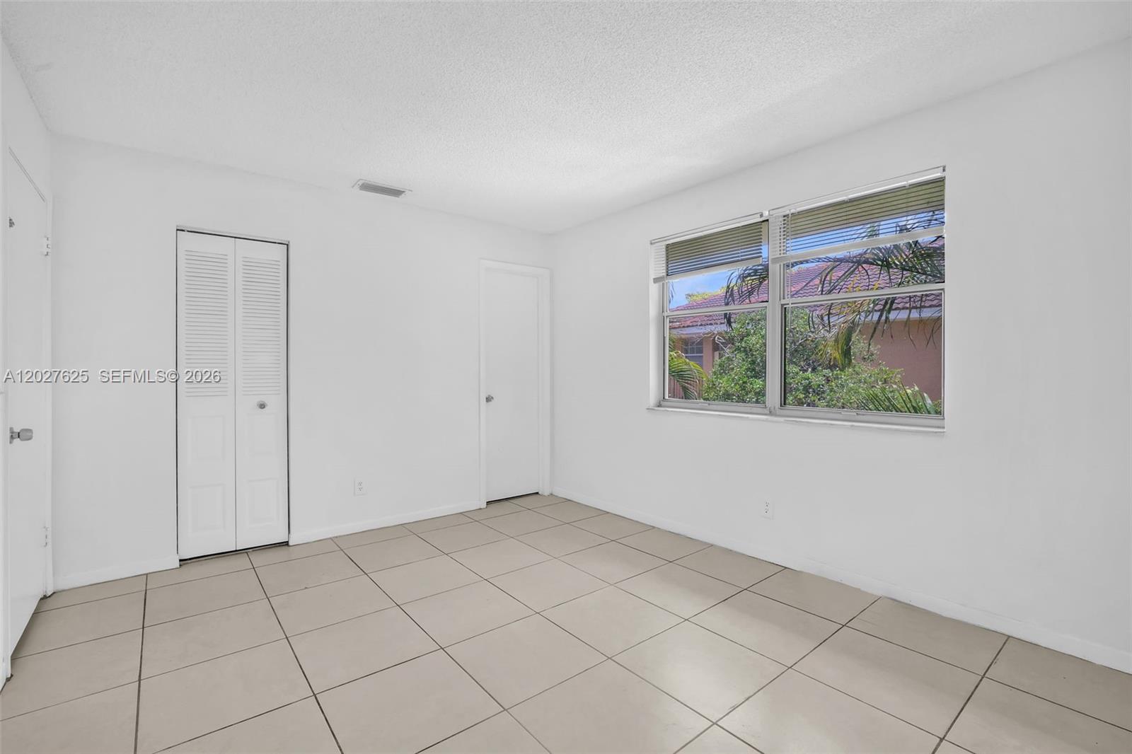 BELLA GRAND CONDO - Residential