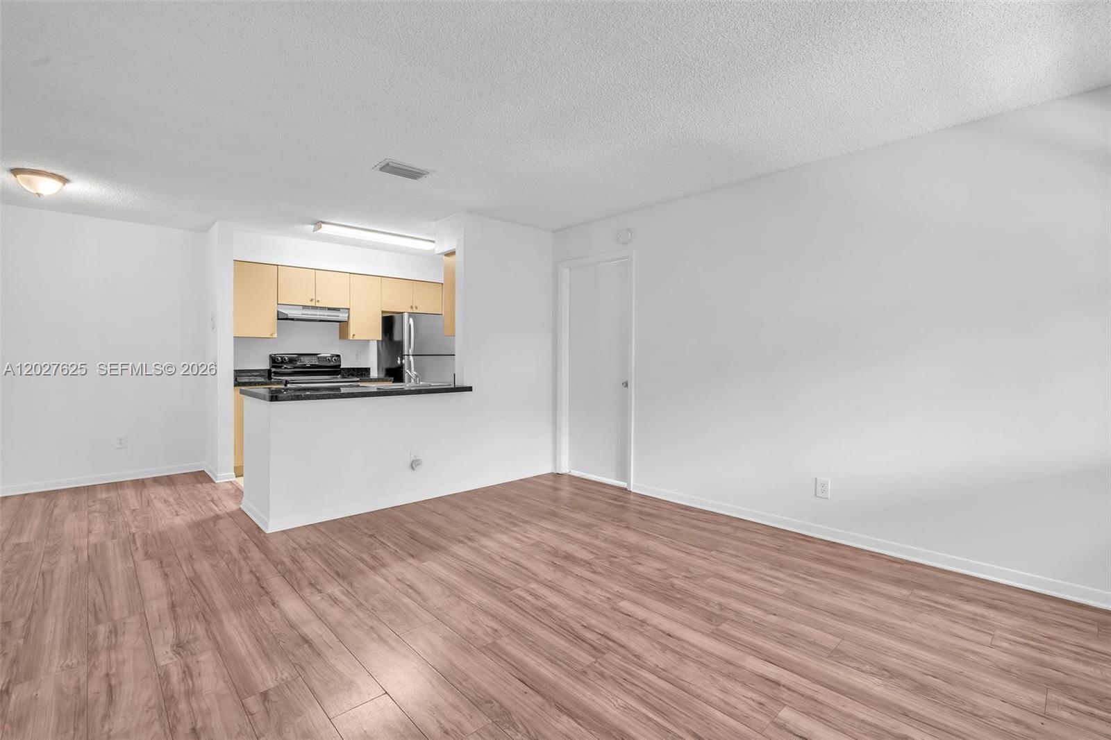 BELLA GRAND CONDO - Residential