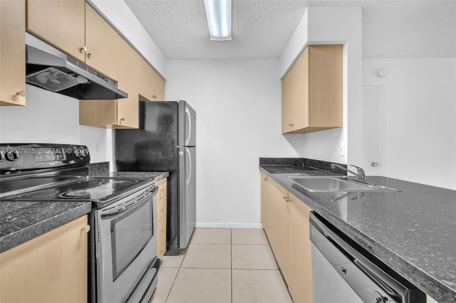 BELLA GRAND CONDO - Residential