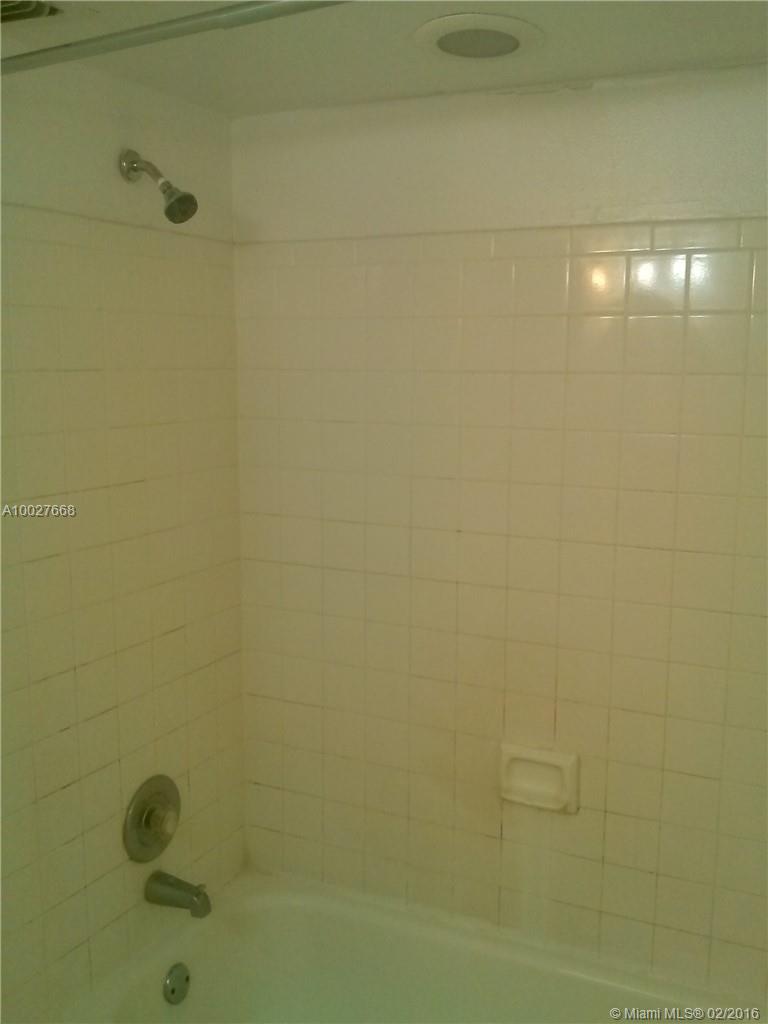 SUN VISTA GARDENS CONDO F - Residential Lease