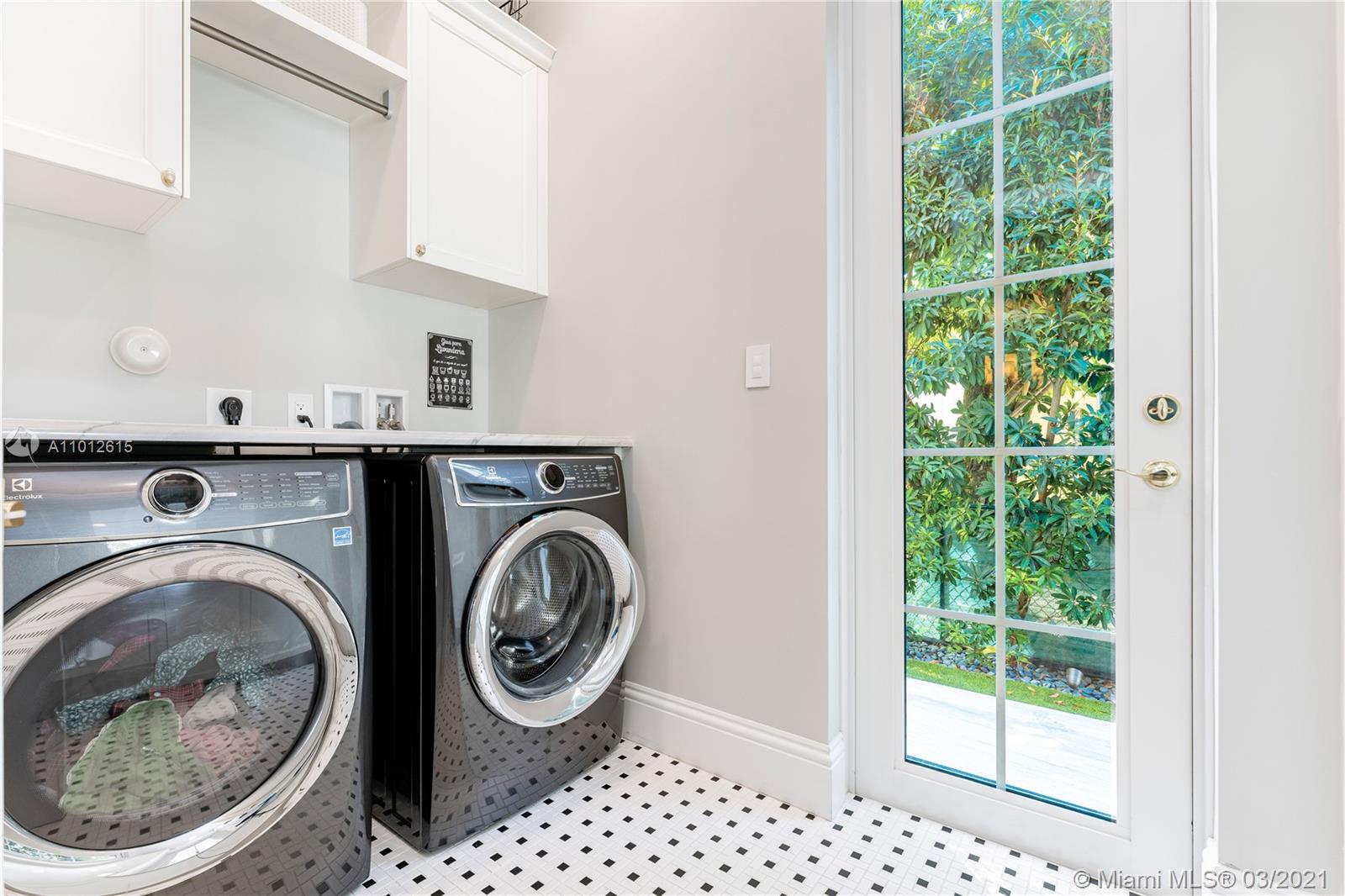 C GABLES RIVIERA SEC PT 1 - Residential