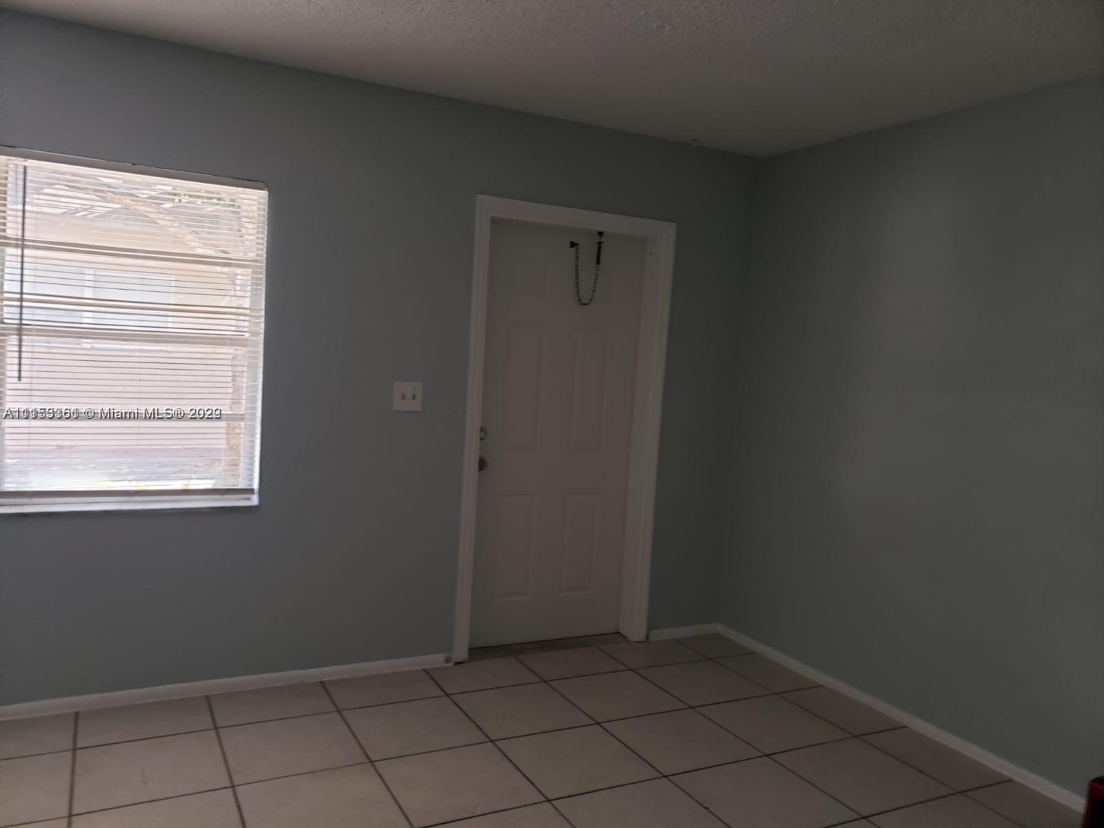 ORIOLE ESTATES SEC 8 - Residential Lease