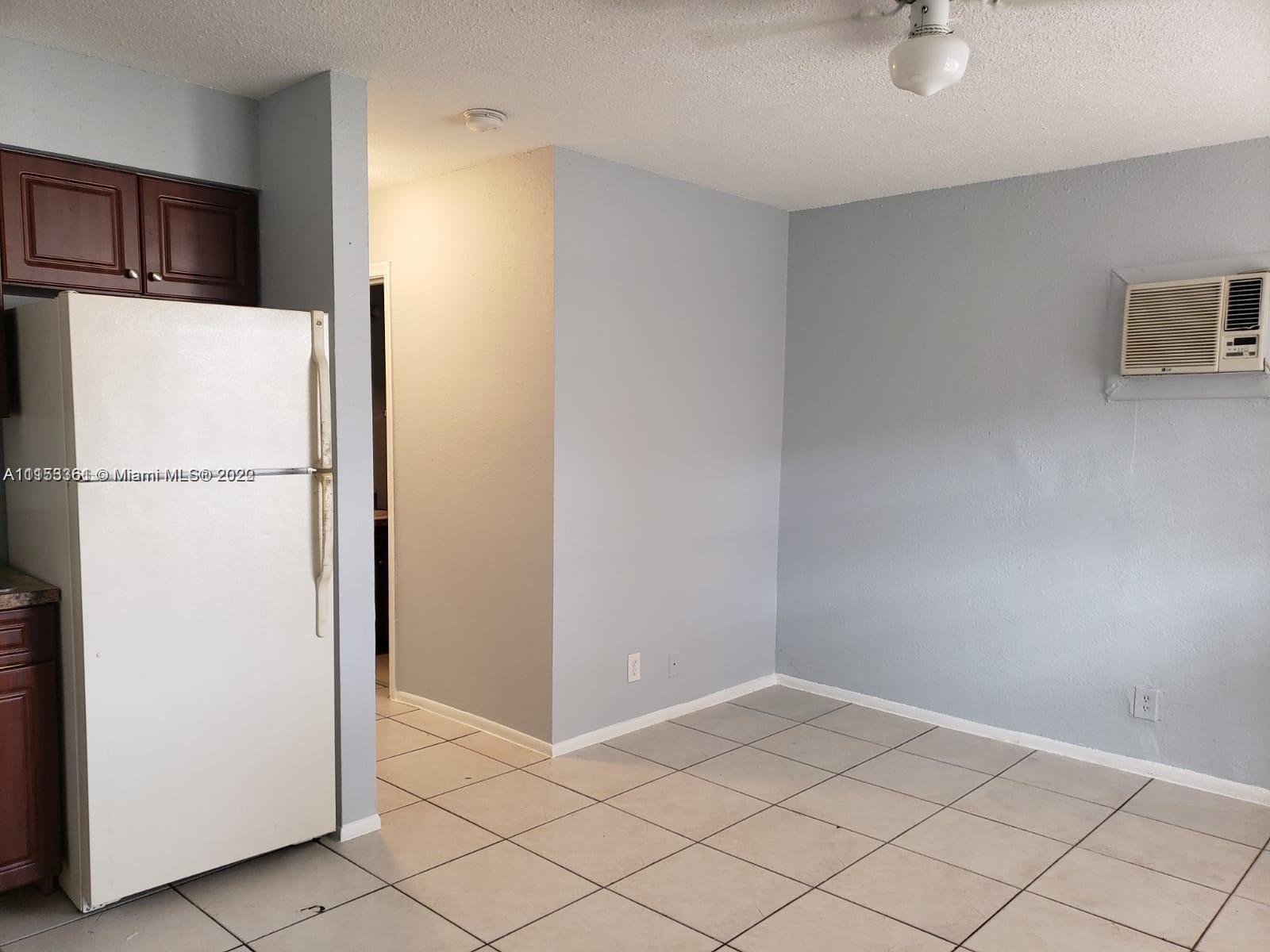 ORIOLE ESTATES SEC 8 - Residential Lease