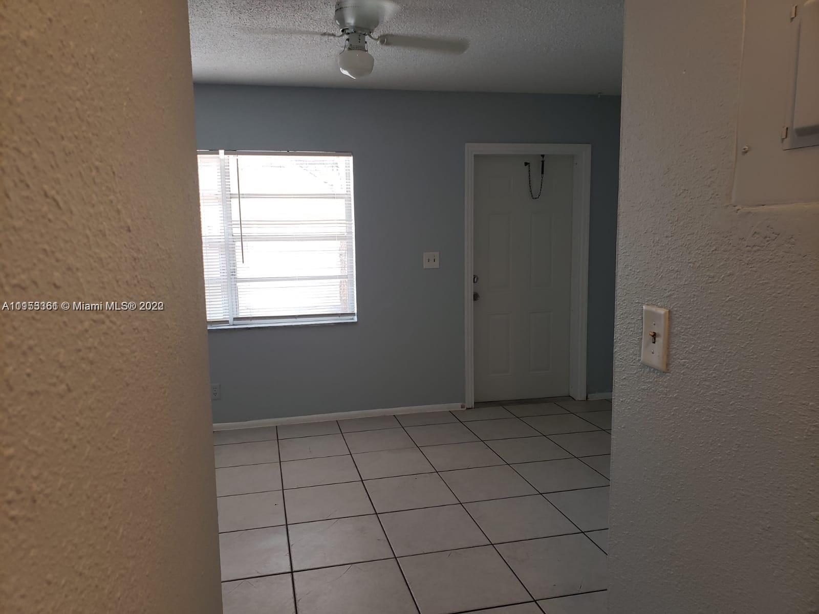 ORIOLE ESTATES SEC 8 - Residential Lease