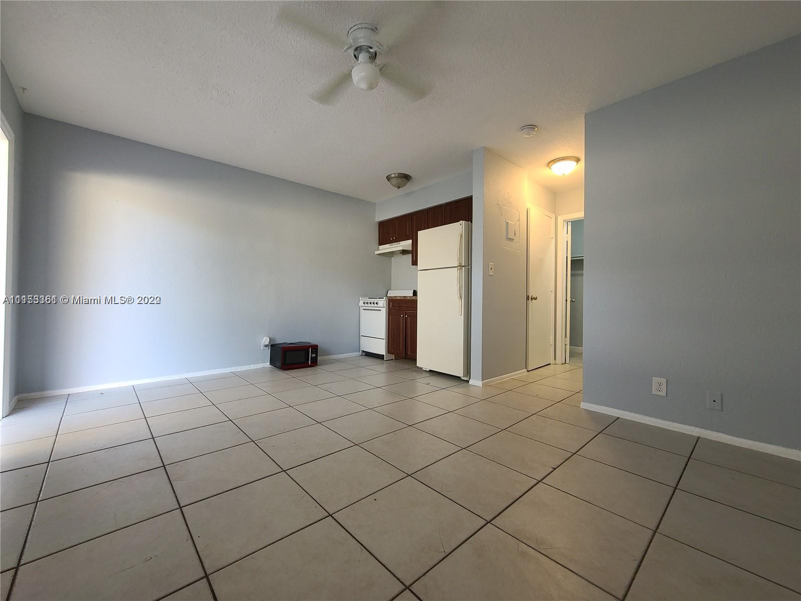ORIOLE ESTATES SEC 8 - Residential Lease
