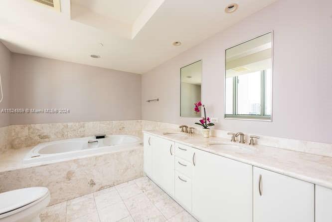 JADE RESIDENCES AT BRICKEL - Residential Lease