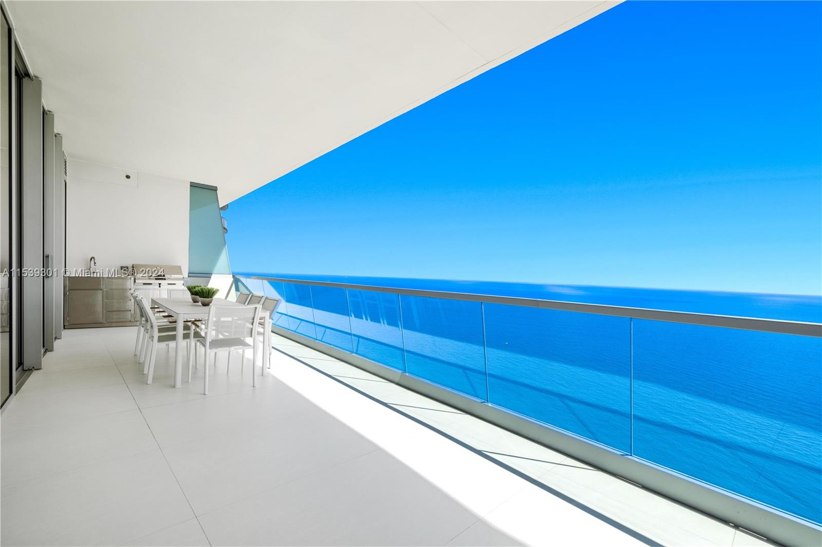 NORTH BISCAYNE BEACH AMEN - Residential