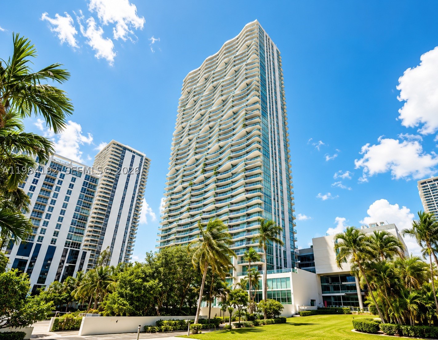 ICON BAY CONDO - Residential