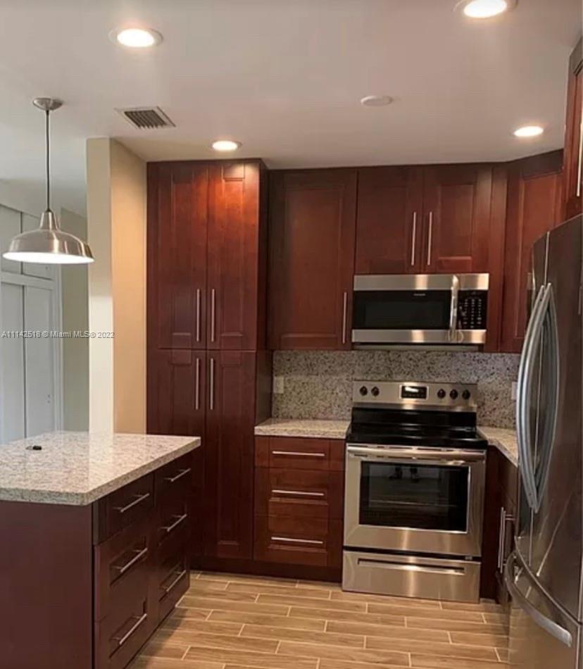 BOULEVARD HEIGHTS SEC 6 - Residential Lease