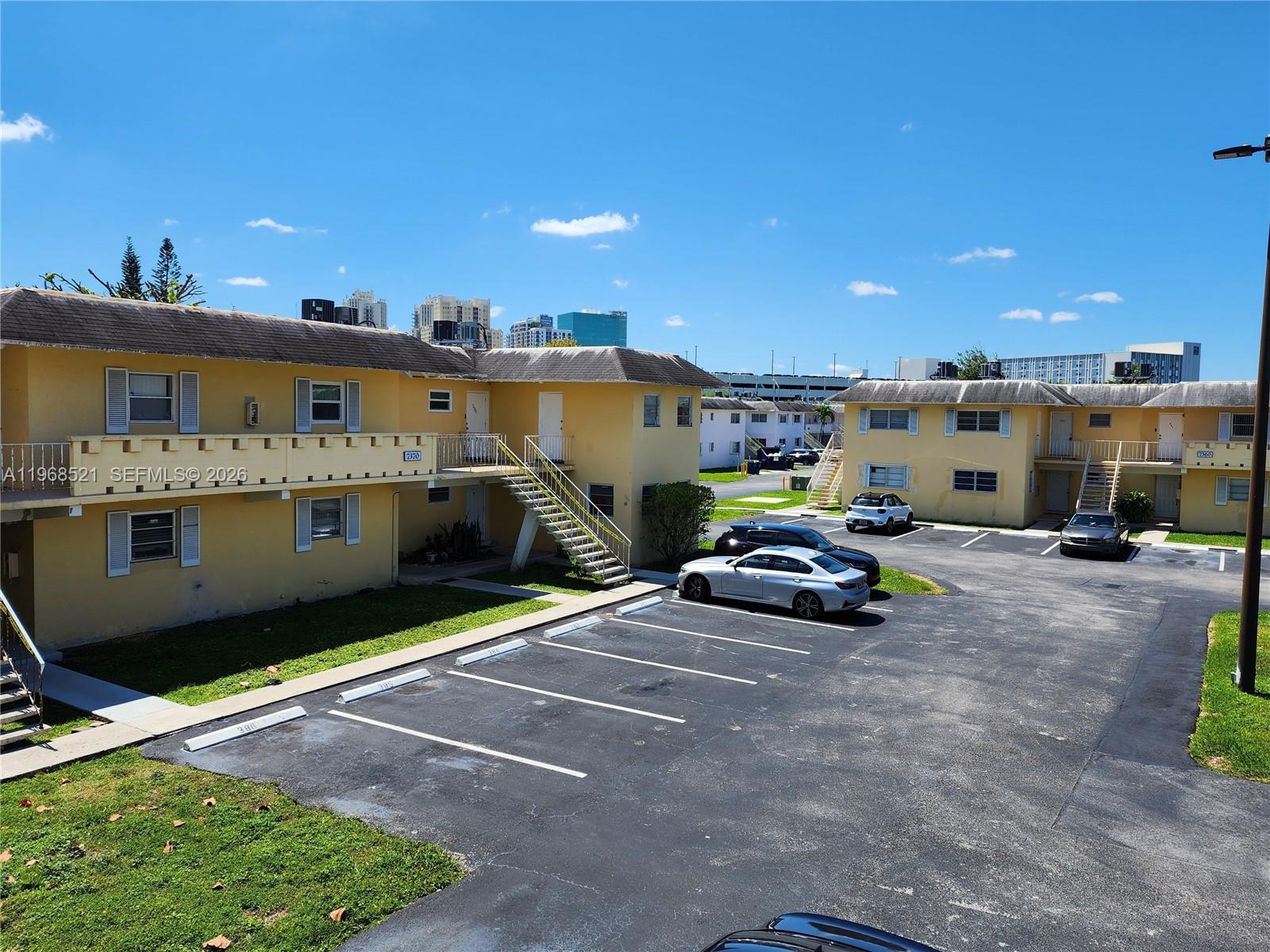 VILLAGE AT DADELAND CONDO - Residential Lease