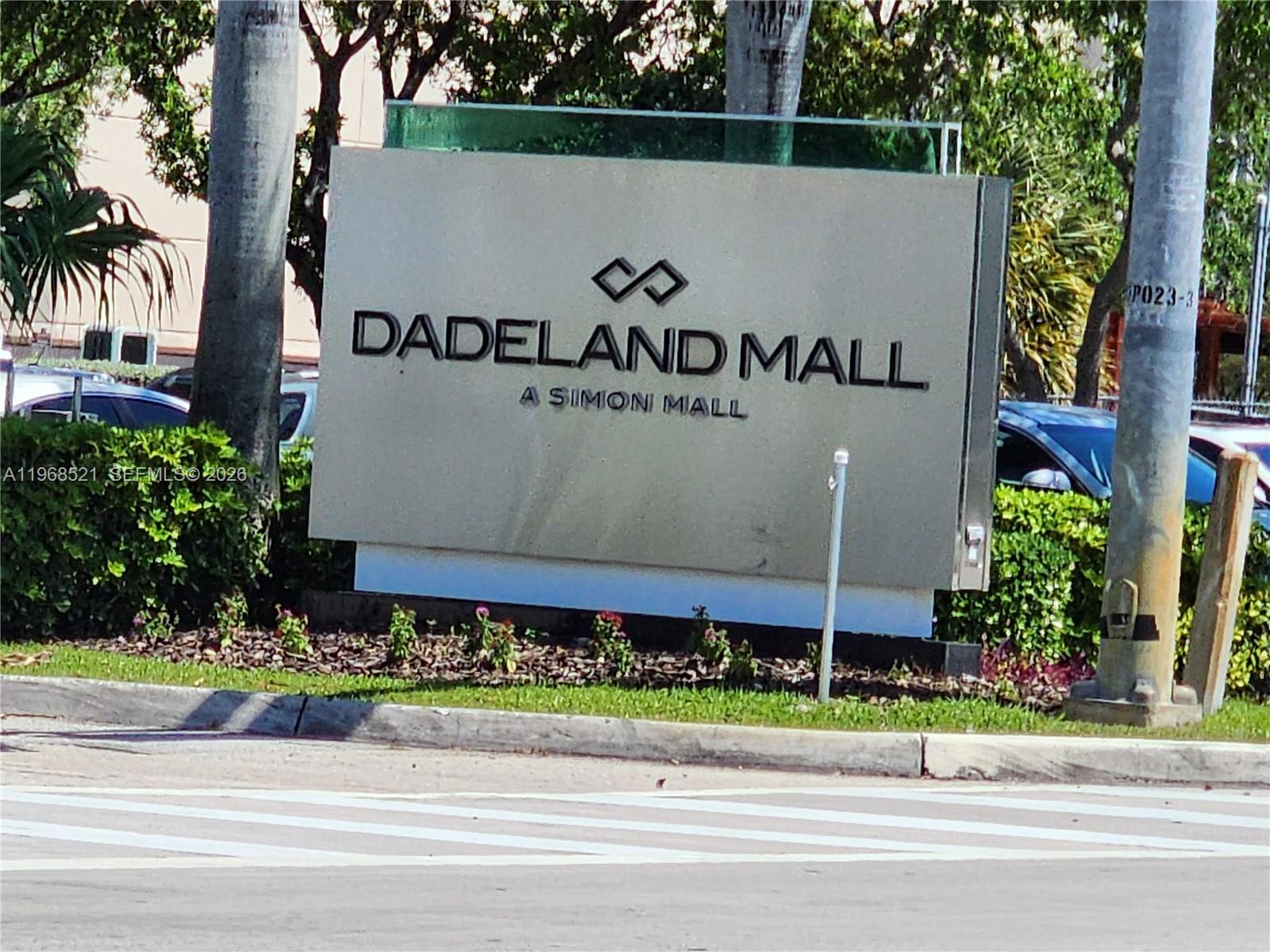 VILLAGE AT DADELAND CONDO - Residential Lease