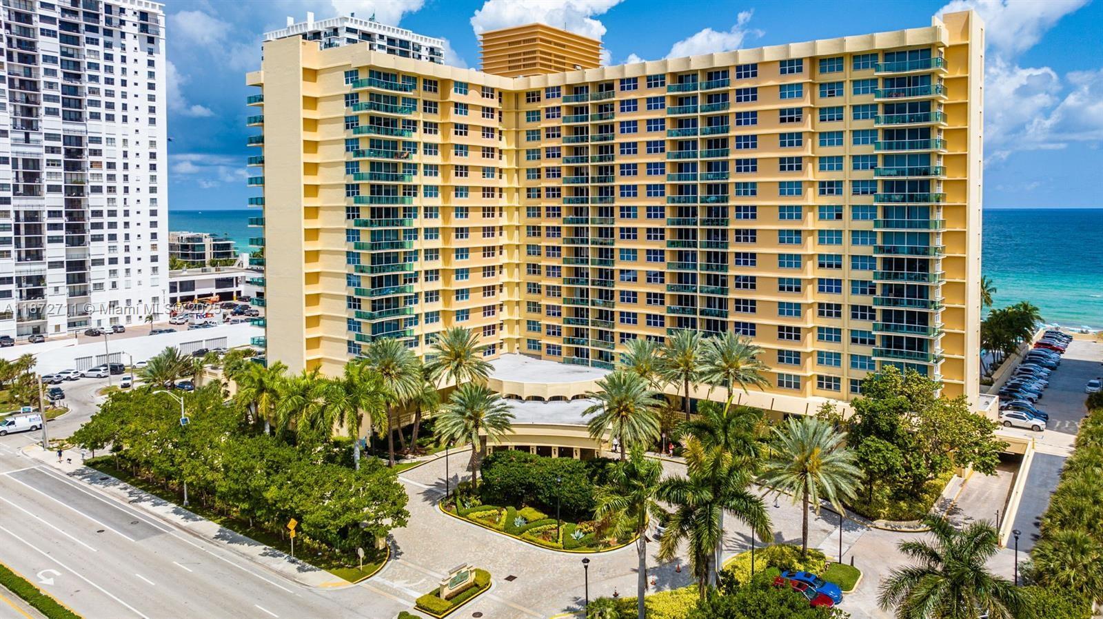 WAVE CONDO - Residential
