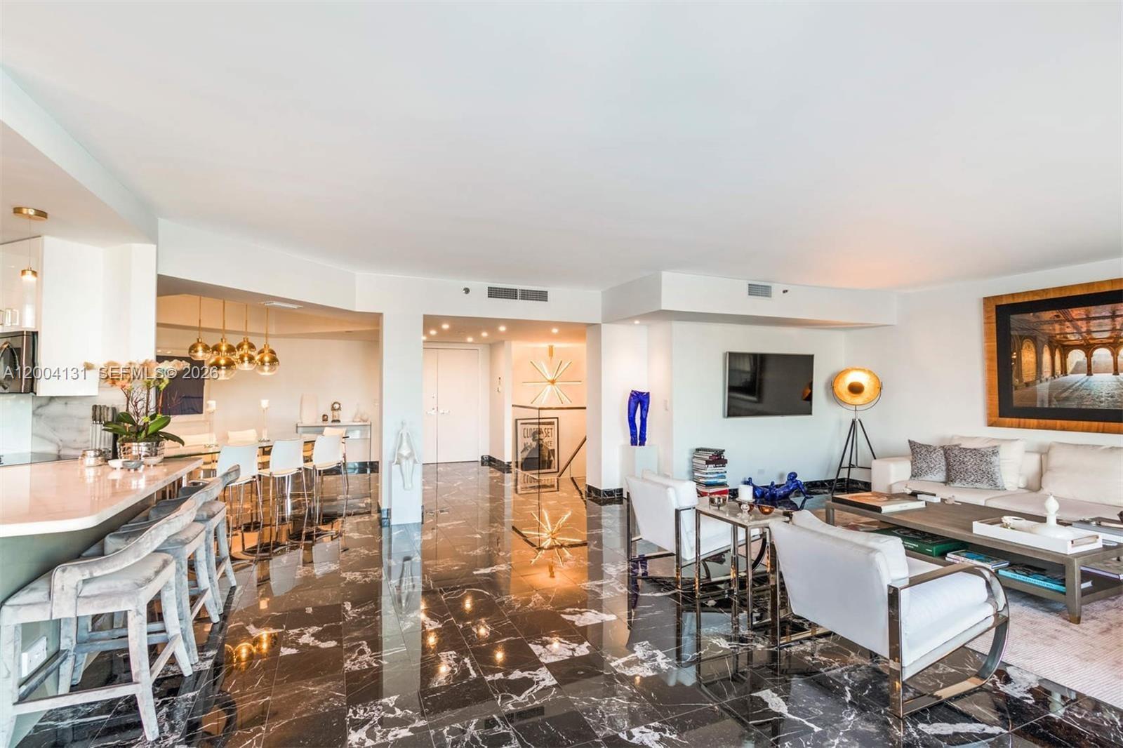 TERRACES NORTH TURNBERRY - Residential