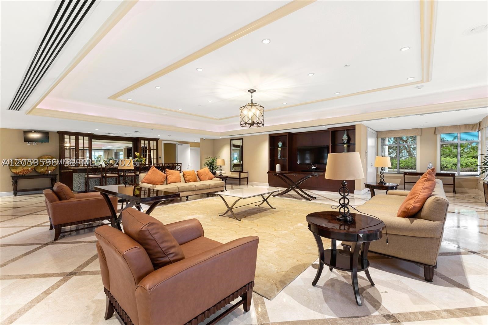 TURNBERRY VILLAGE SO TOWE - Residential