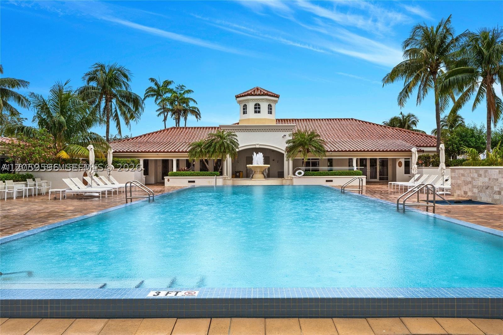 TURNBERRY VILLAGE SO TOWE - Residential