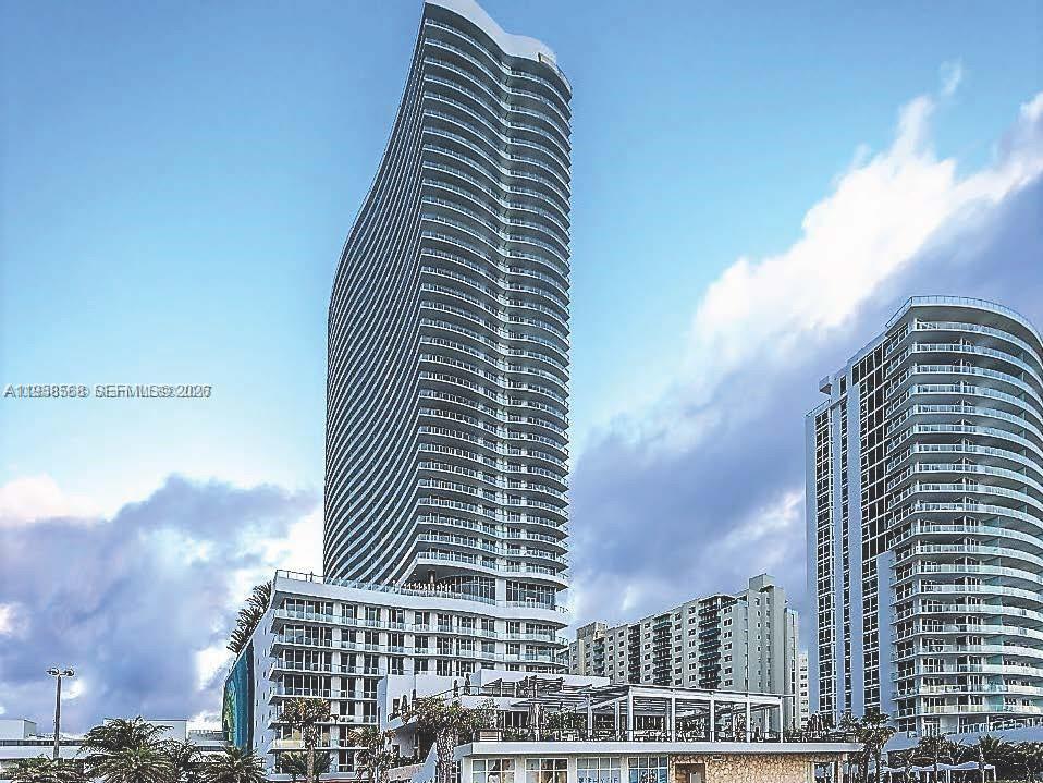 4111 SOUTH OCEAN DRIVE CO - Residential