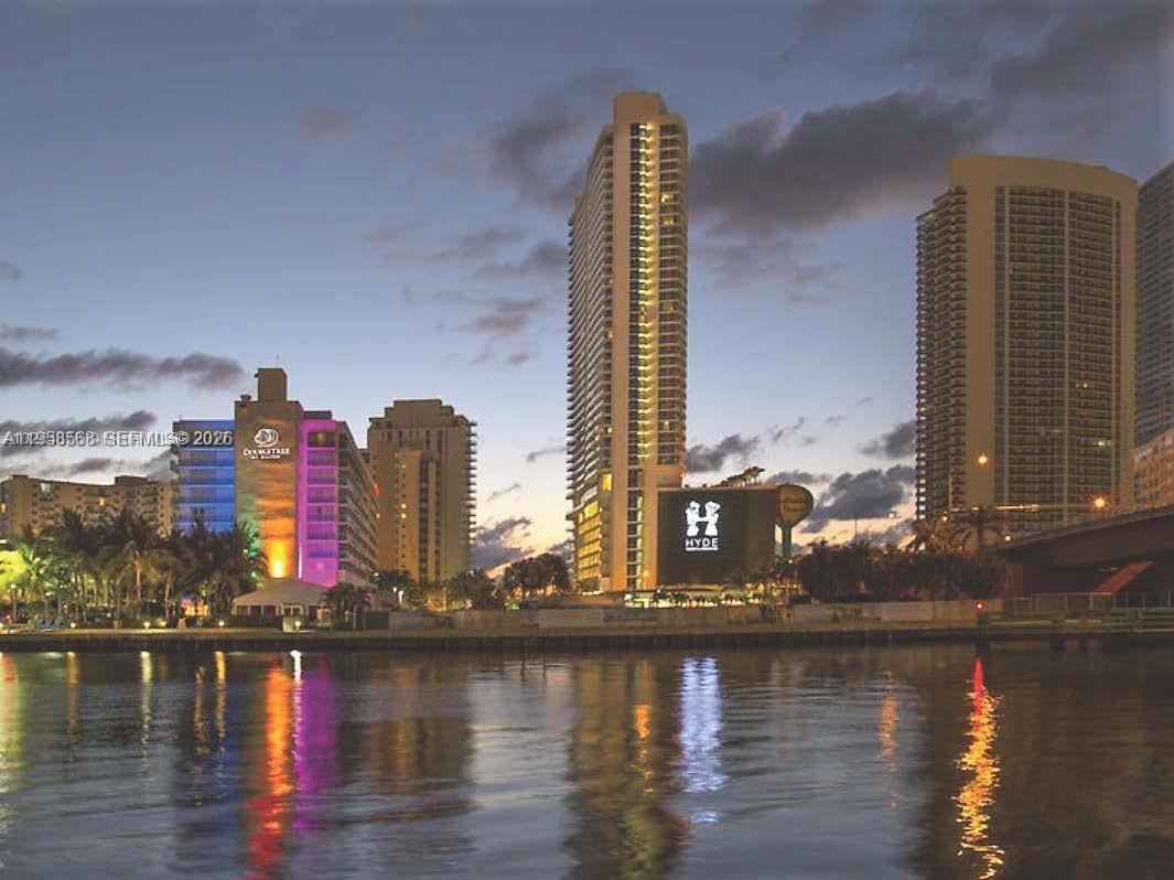 4111 SOUTH OCEAN DRIVE CO - Residential