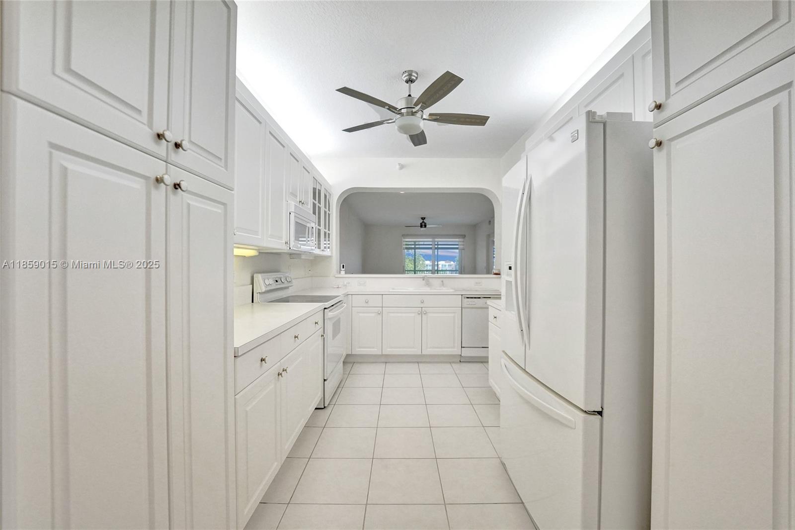 SOUTHAMPTON CONDOMINIUM G - Residential