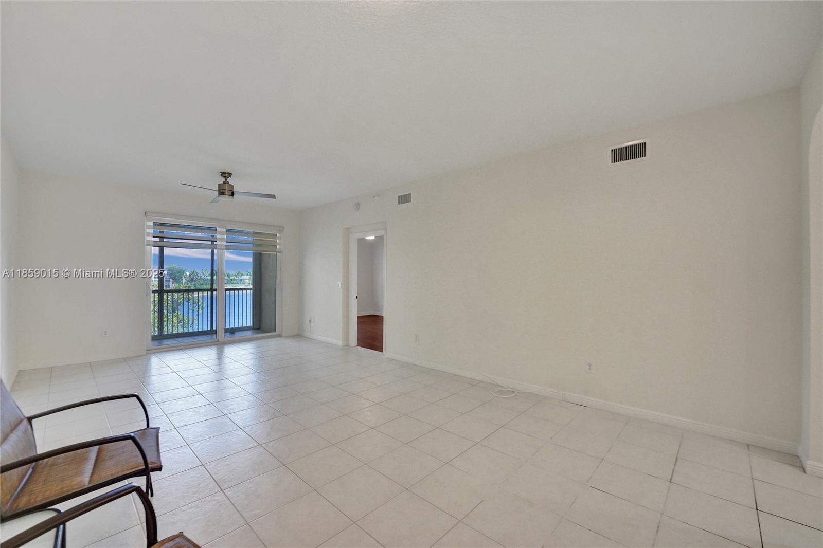 SOUTHAMPTON CONDOMINIUM G - Residential