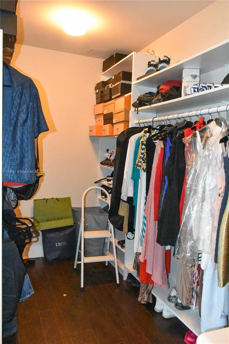 MARINABLUE CONDO - Residential Lease