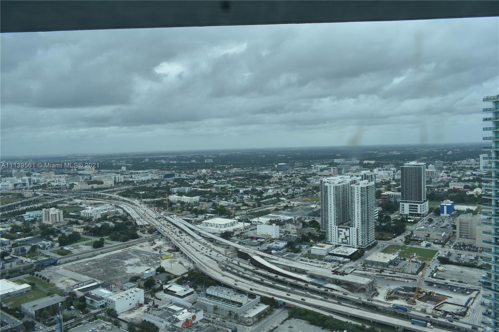 MARINABLUE CONDO - Residential Lease