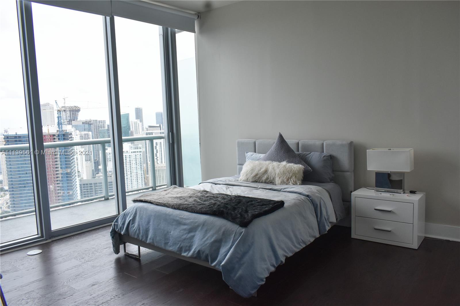 MARINABLUE CONDO - Residential Lease