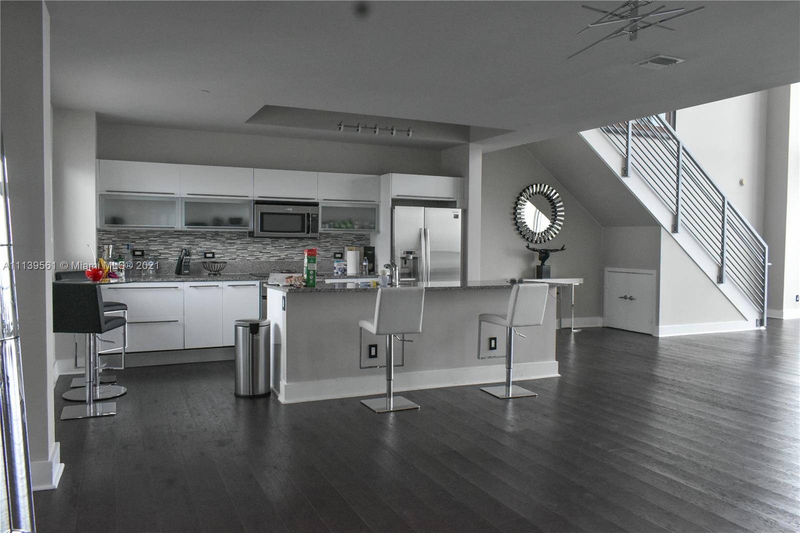 MARINABLUE CONDO - Residential Lease