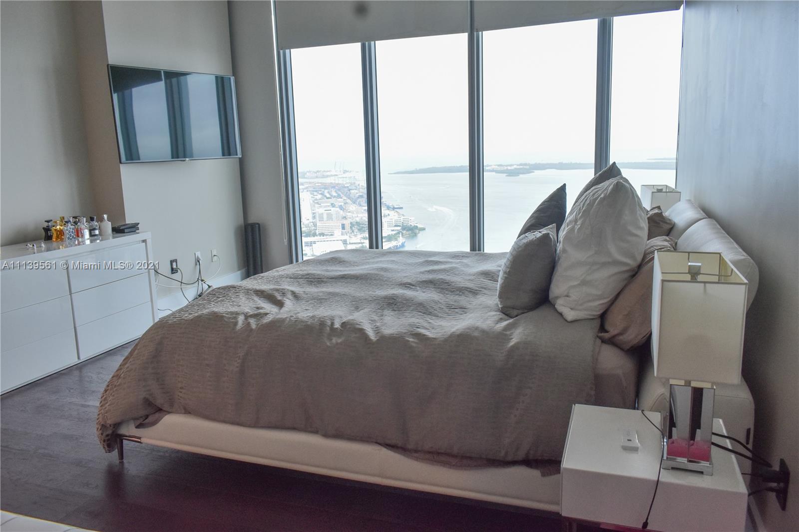 MARINABLUE CONDO - Residential Lease