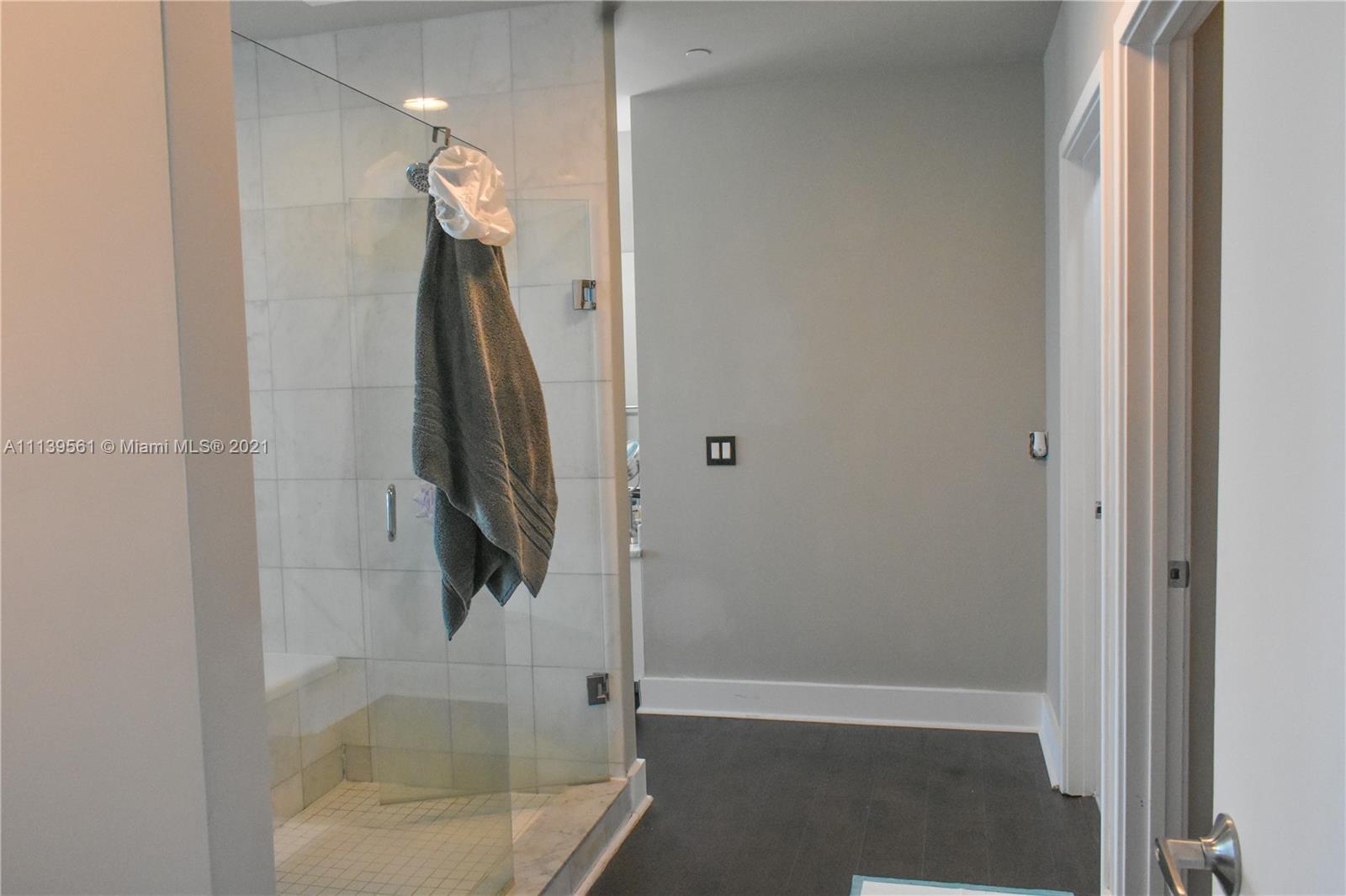 MARINABLUE CONDO - Residential Lease
