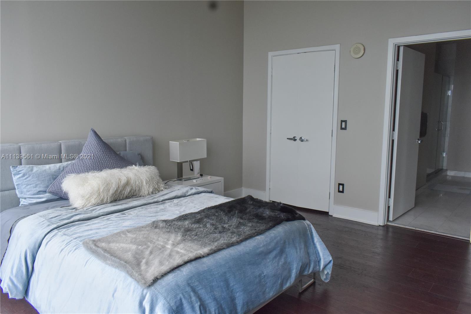 MARINABLUE CONDO - Residential Lease