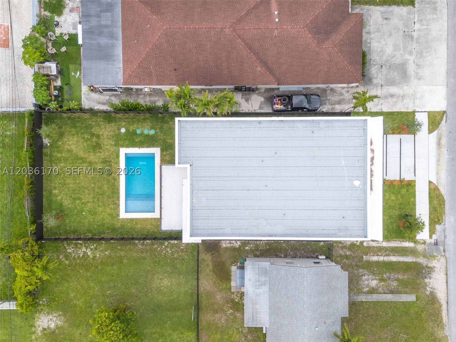 TAMIAMI ACRES PLAN 2 - Residential