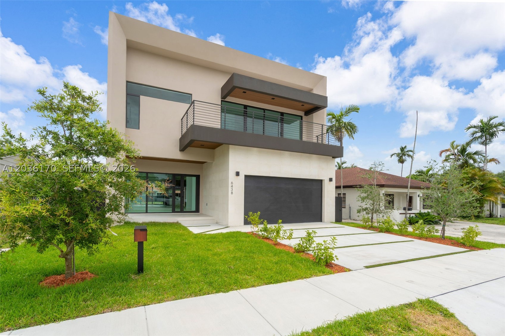 TAMIAMI ACRES PLAN 2 - Residential
