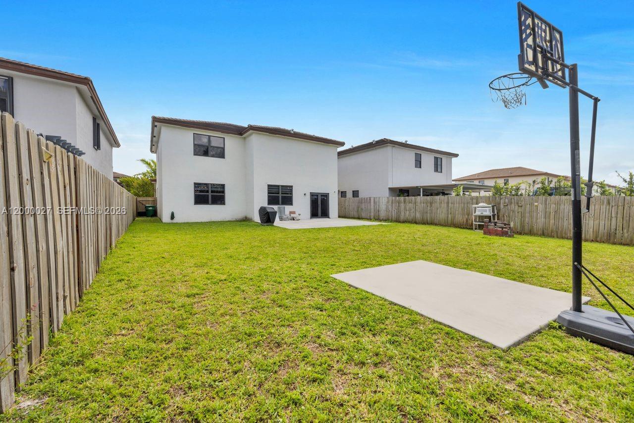 S ALLAPATTAH GARDENS - Residential