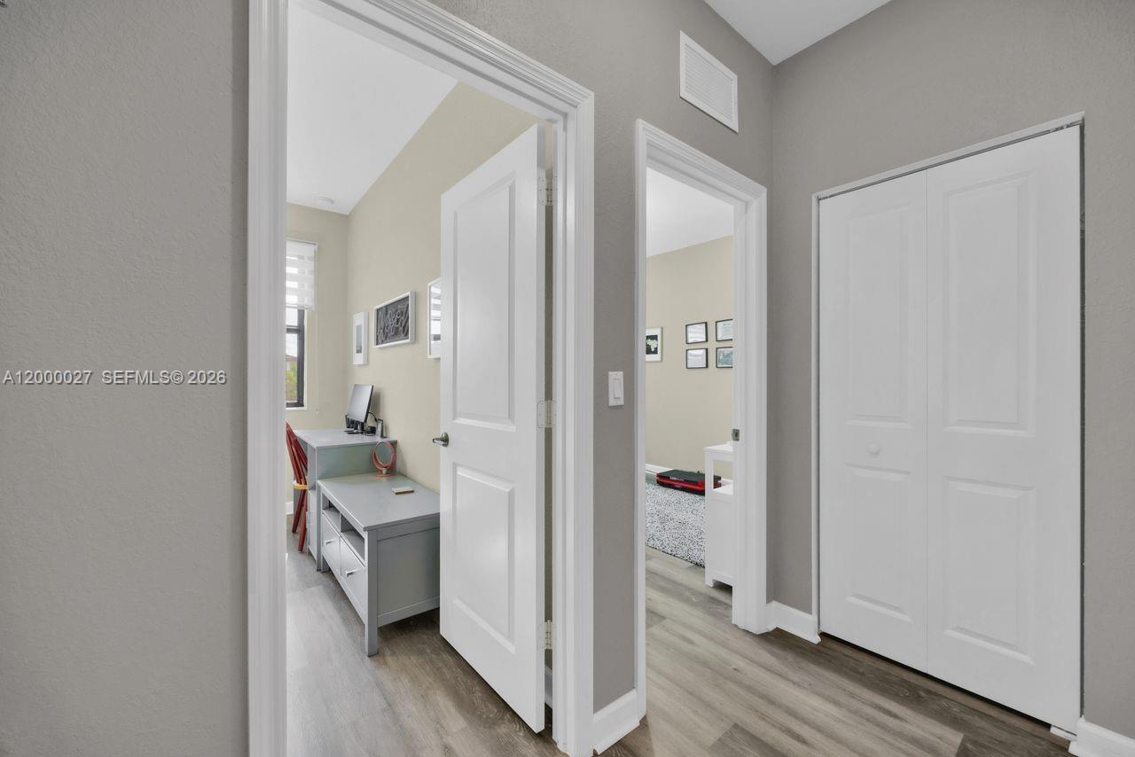 S ALLAPATTAH GARDENS - Residential
