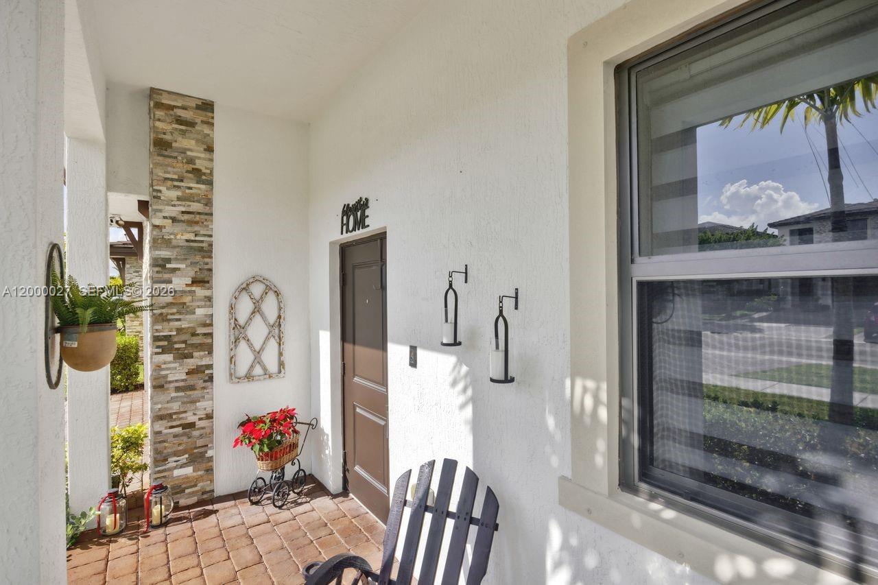S ALLAPATTAH GARDENS - Residential